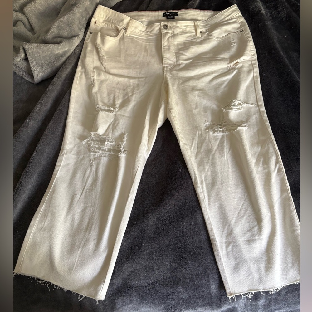 Maurice’s Edge Women's Cream Distressed Boyfriend Jeans